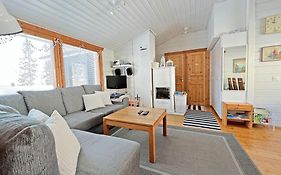 Paritalomökki Lomariihi 10